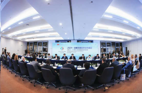 FB体育·(中国)官方网站 - APP下载